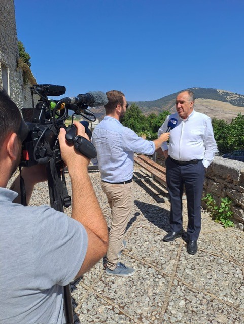 Un momento dell'intervista con i giornalisti del TG3