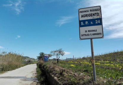 Un tratto della SPR n. 24 Agrigento-Cattolica Eraclea