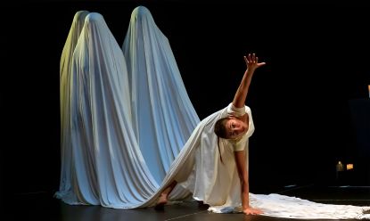 Una scena de "Le >Troiane" (foto di C. Lafratta)