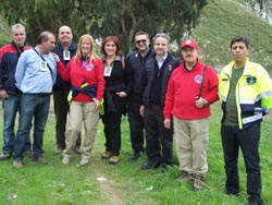 Alcuni partecipanti (terzo e quarto da sinistra il dr. Tuttolomondo e il geom. Mallia)