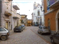 veduta di una via